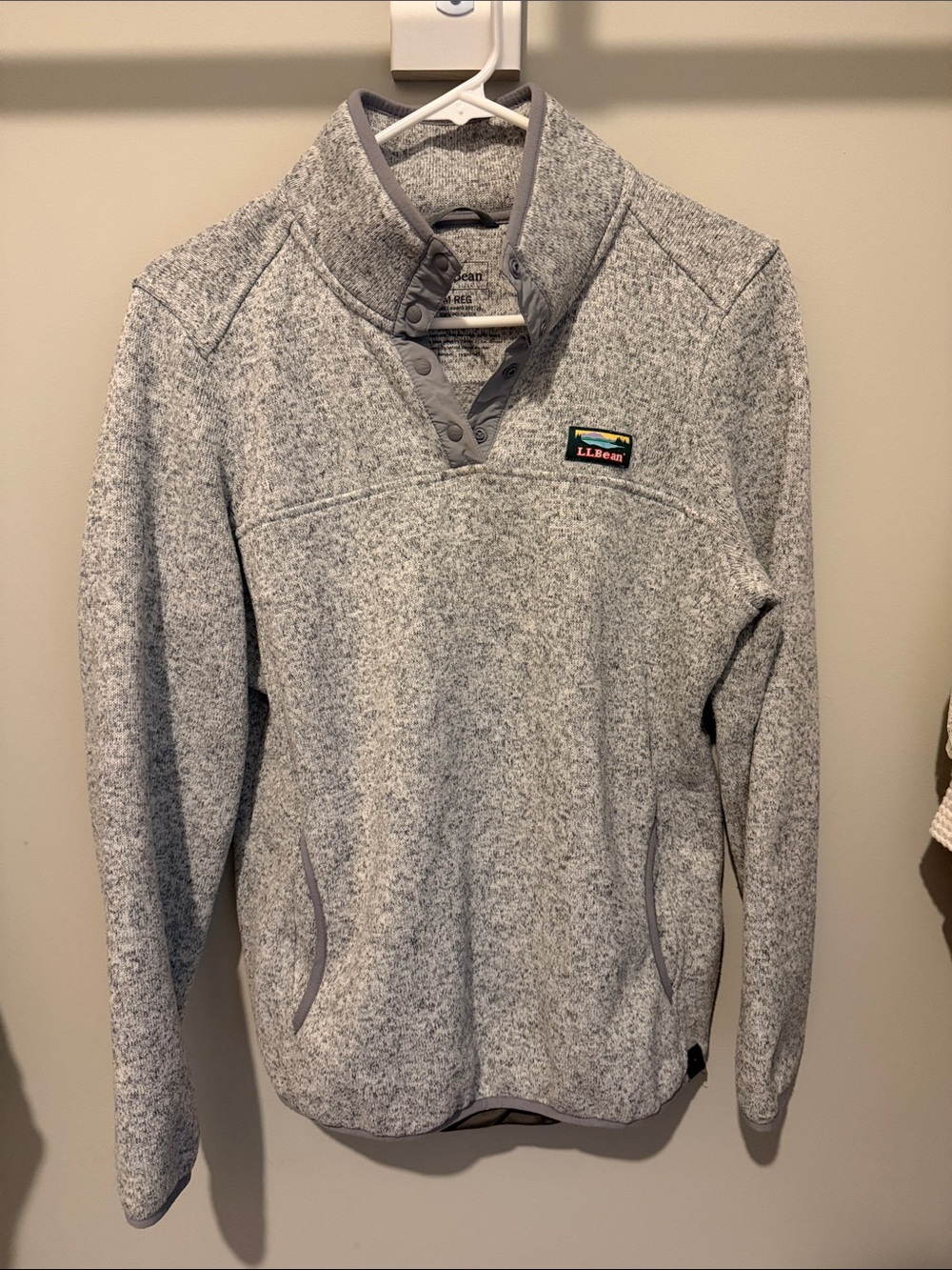 L.L. Bean Men's Light Gray Heather Snap-Quarter Fleece Jacket